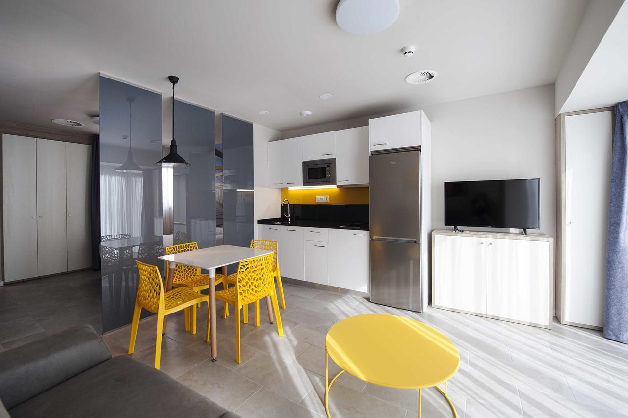 Apartamentos Divan Vitoria-Gasteiz Exteriér fotografie