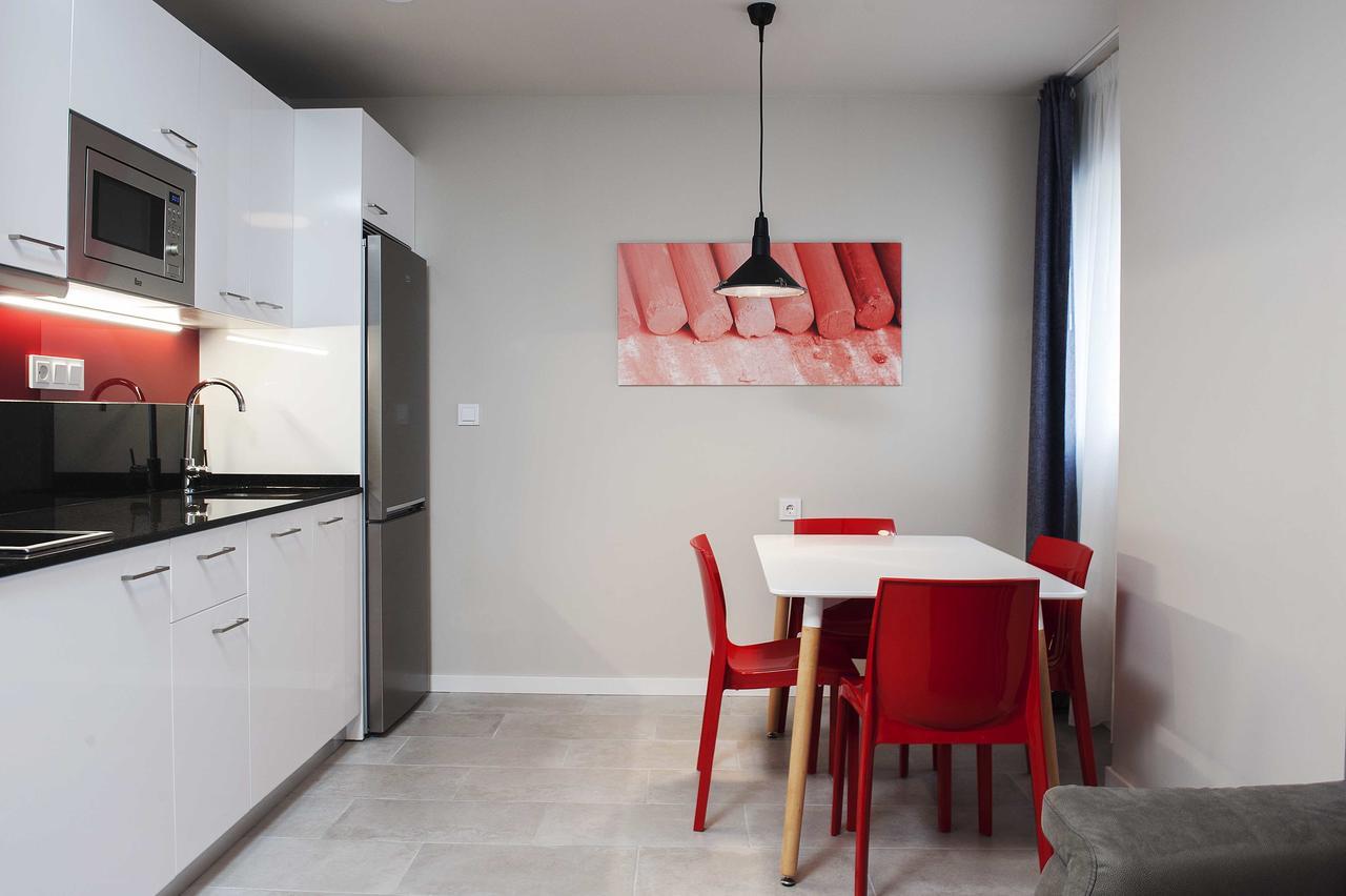 Apartamentos Divan Vitoria-Gasteiz Exteriér fotografie